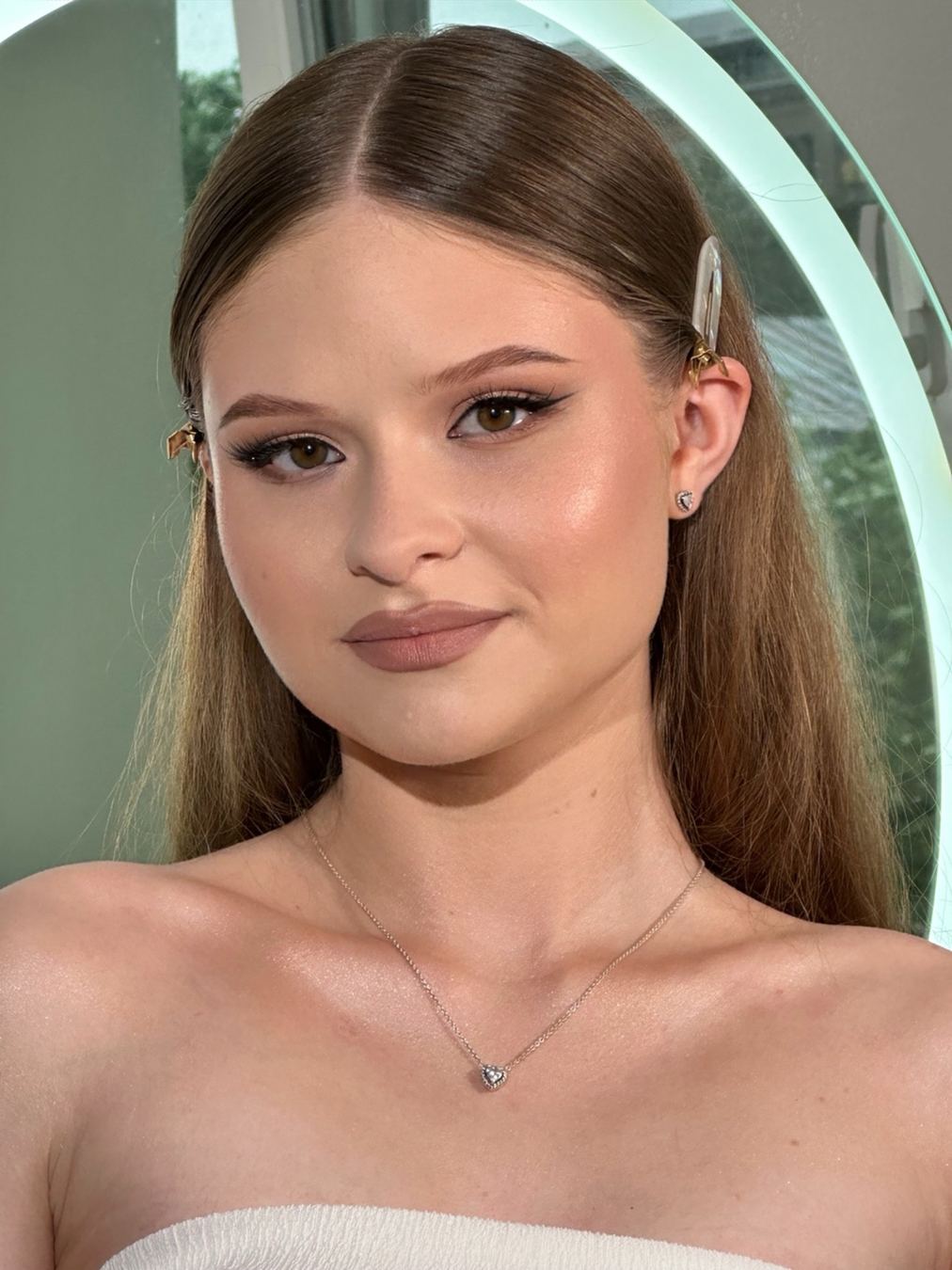 Soft glam bridal makeup